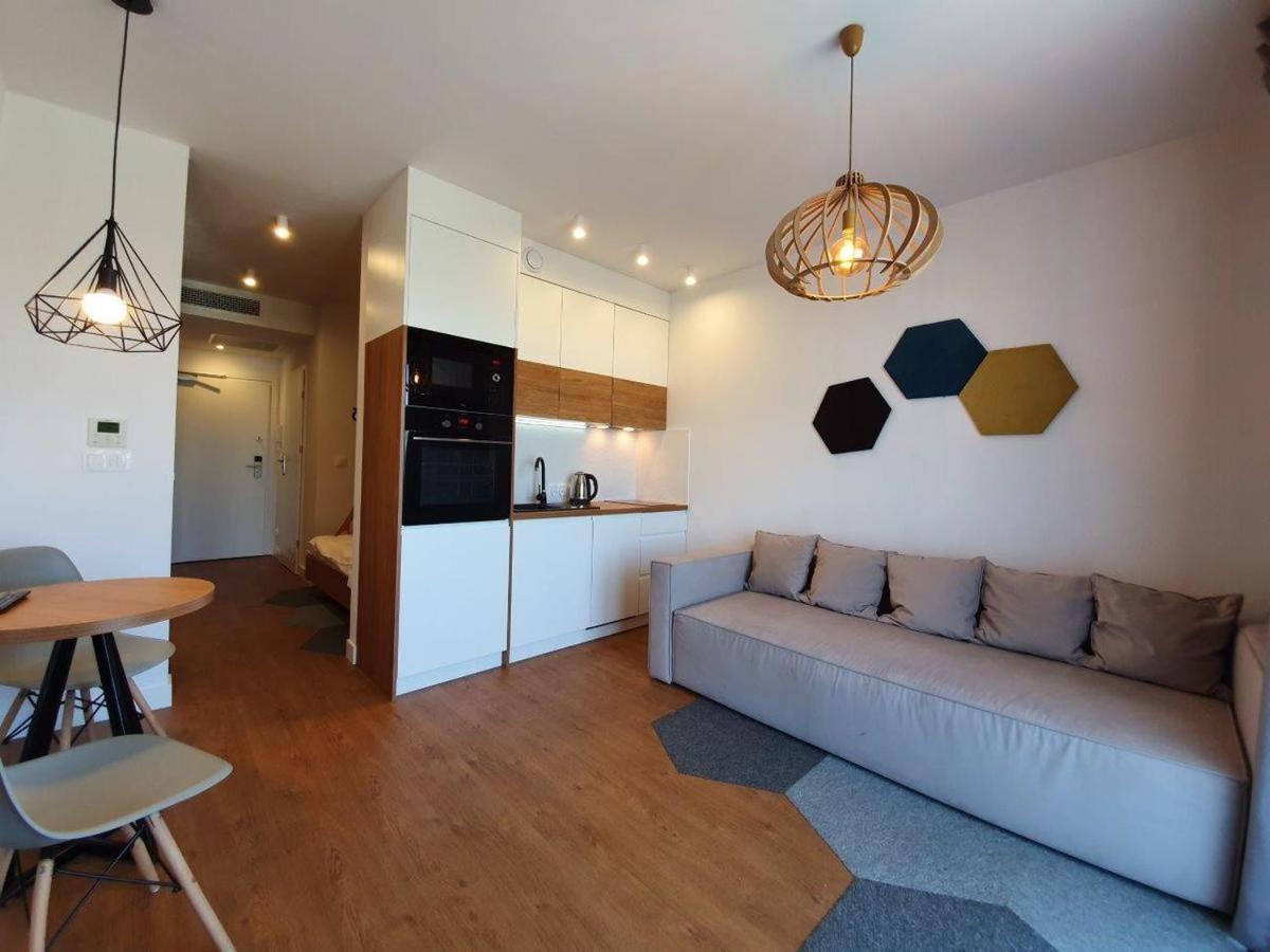 Prywatne Apartamenty W Hotelu - 365Pam Sarbinowo Exterior foto